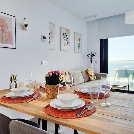 Sunset Cliffs Sea View شقة بينايدورم